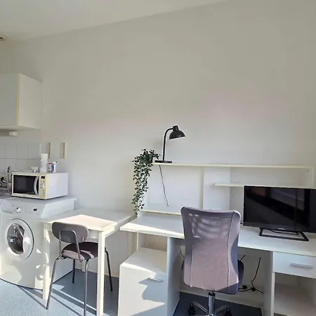 Lx144 Bright & Refined Wifi Mobility Lease Apartamento Nice