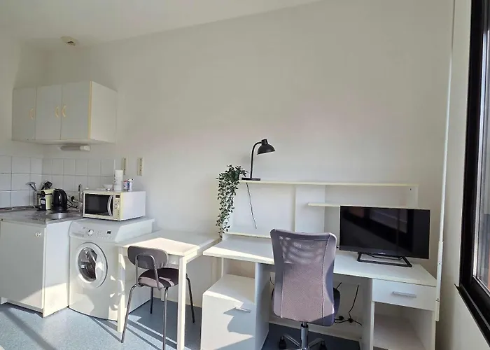 Lx144 Bright & Refined Wifi Mobility Lease דירה ניס