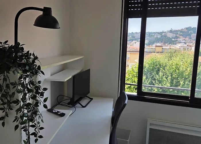 דירה Lx144 Bright & Refined Wifi Mobility Lease *