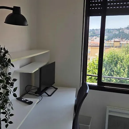 Apartment Lx144 Bright & Refined Wifi Mobility Lease *