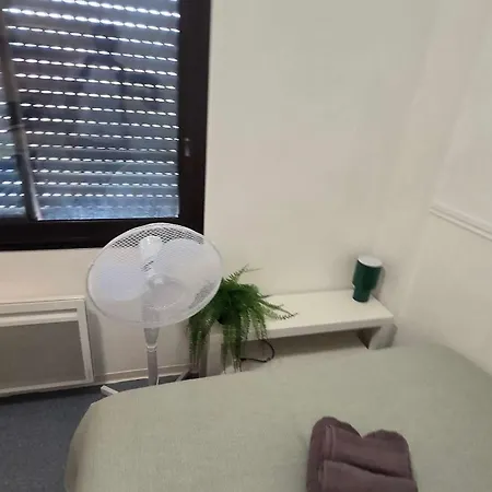 Apartment Lx144 Bright & Refined Wifi Mobility Lease *